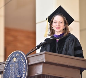 Bet Tzedek Legal Services president and CEO Jessie Kornberg ’07 delivers the commencement address.